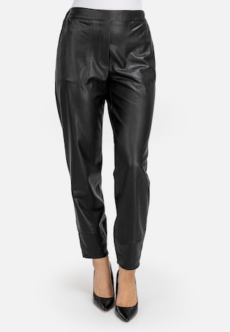 HELMIDGE Regular Pants in Black: front