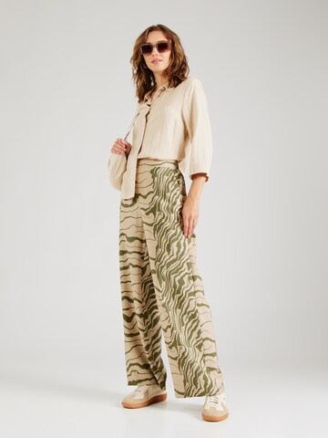 ONLY Loose fit Trousers in Green