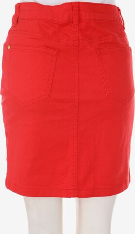 UNBEKANNT Skirt in M in Red
