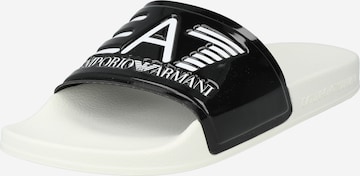 EA7 Emporio Armani Strand-/badsko i svart: framsida