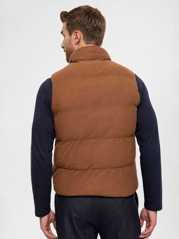 Gilet di Antioch in marrone