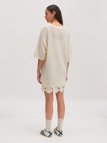 Robe 'Conor' EDITED en beige