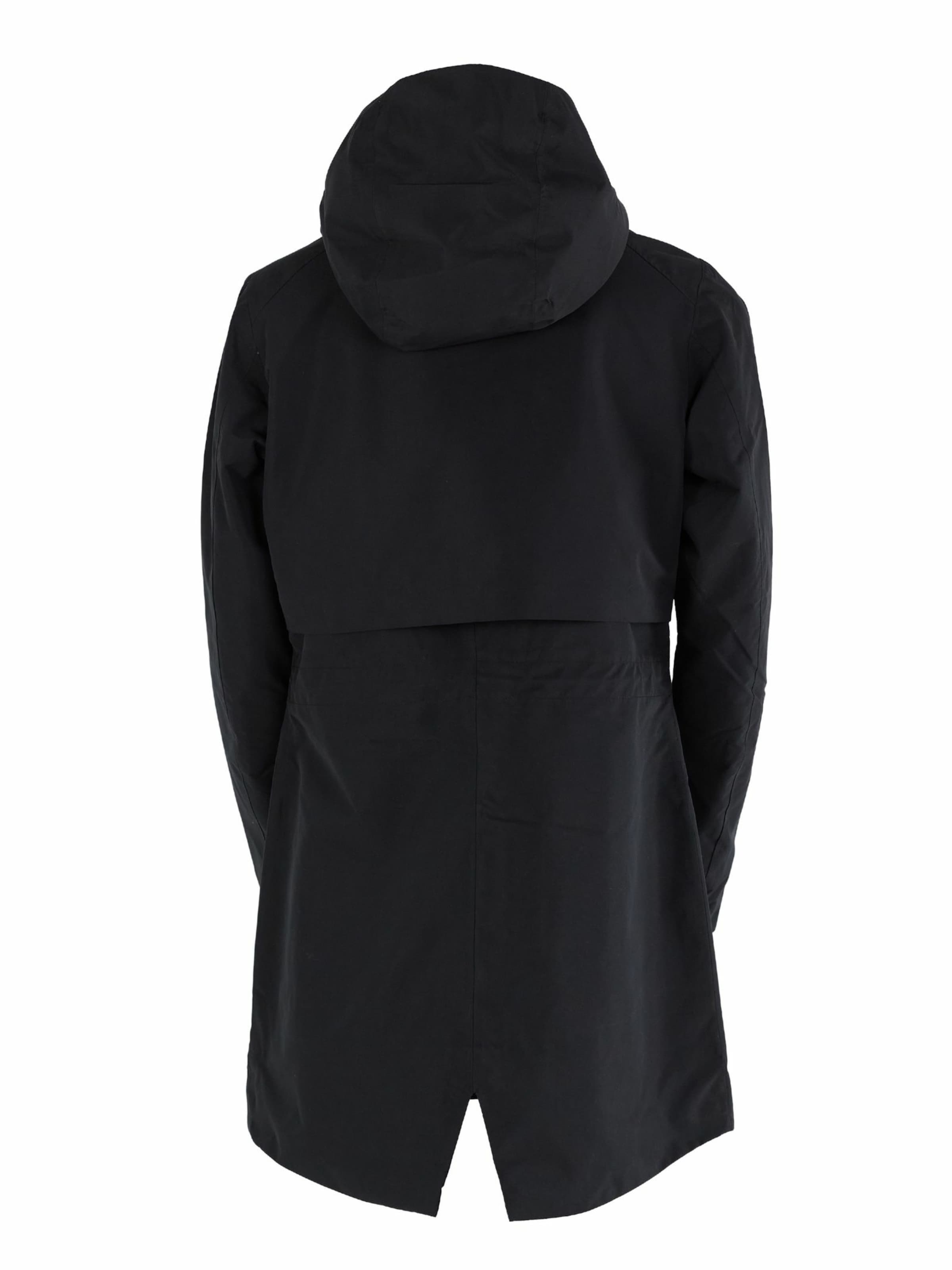 Fundango Performance Jacket 'Zhuri' in Black