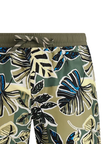 PROTEST Badeshorts 'PRTRayger'‌‌ in Grün