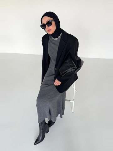 Touche Prive Dress in Grey