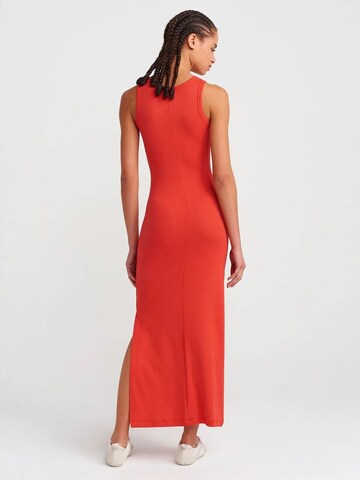 Dilvin Dress in Red