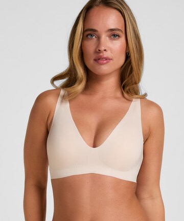 Hunkemöller Classic Bra in Beige: front