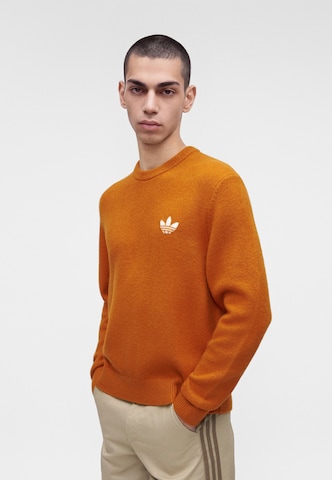 Pull-over 'Trefoil Essentials' ADIDAS ORIGINALS en marron
