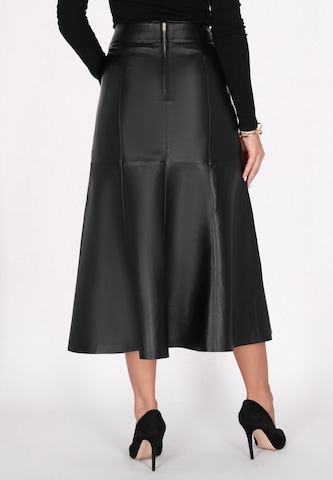 Jupe faina en noir