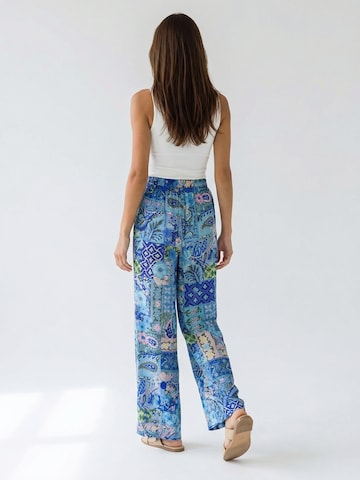 Introvertie VIENNA Wide leg Broek 'Johnny' in Blauw