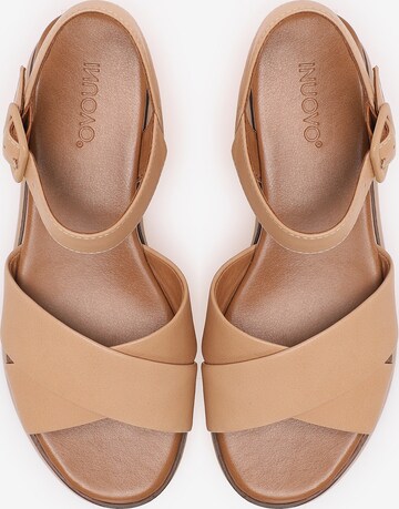 INUOVO Sandale in Beige