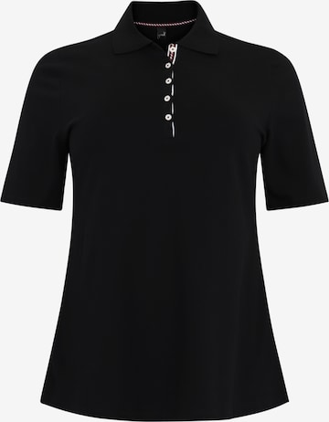 Yoek Shirt in Black: front