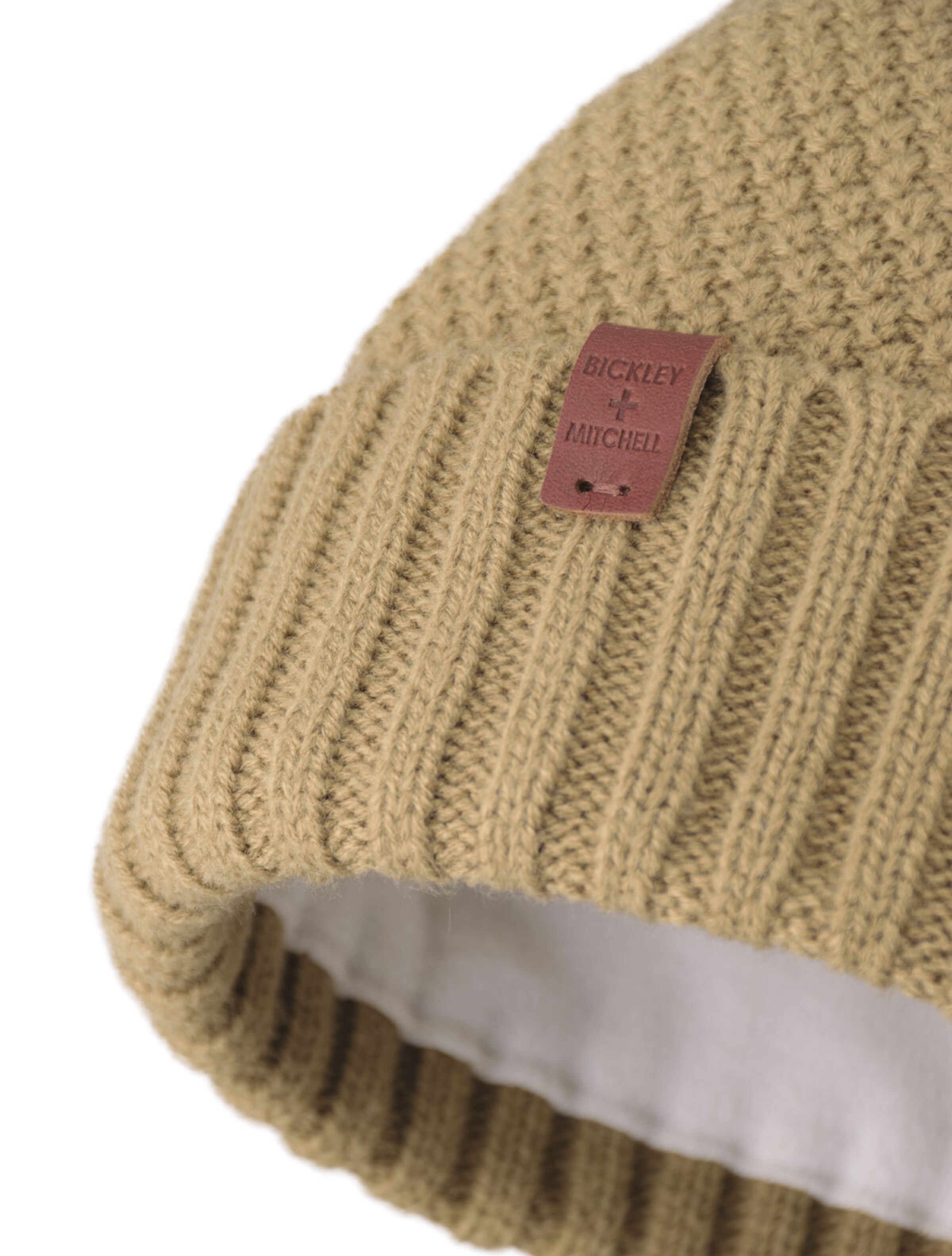 Bickley + Mitchell Muts in Beige