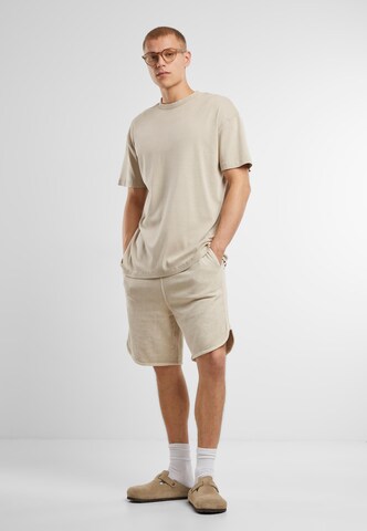 Urban Classics Shirt in Beige