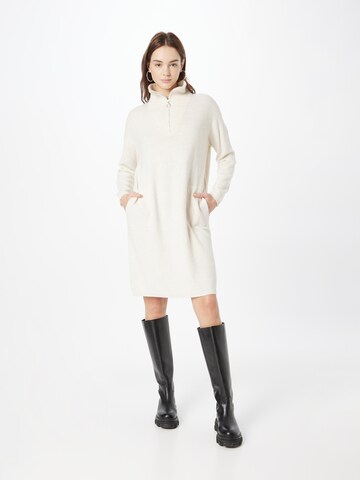 OUI Knitted dress in White