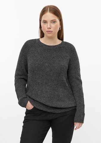 Pull-over QS en gris : devant