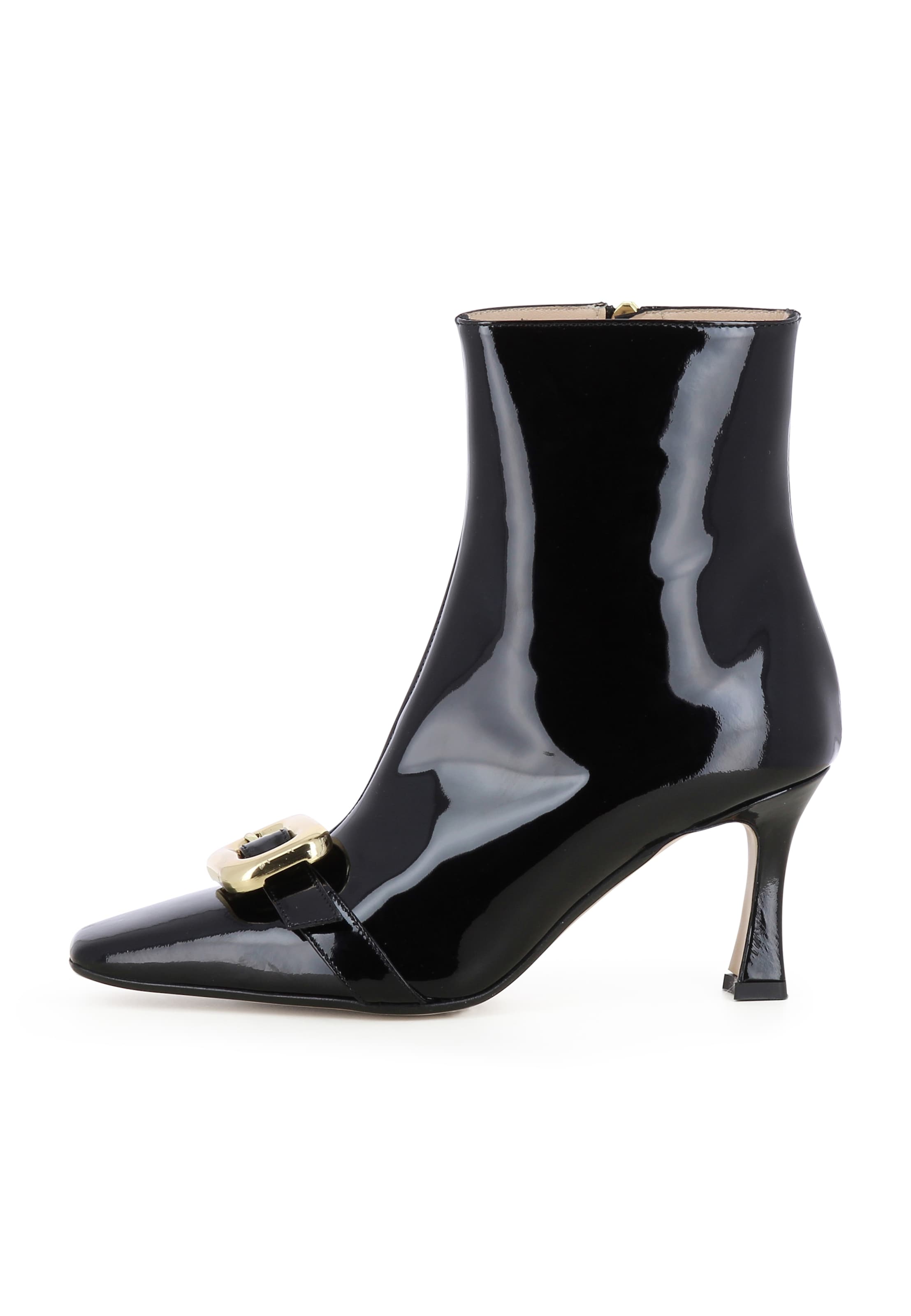 EVITA Bootie 'CARMELA' in Black: front