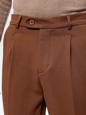 Regular Pantalon Antioch en marron