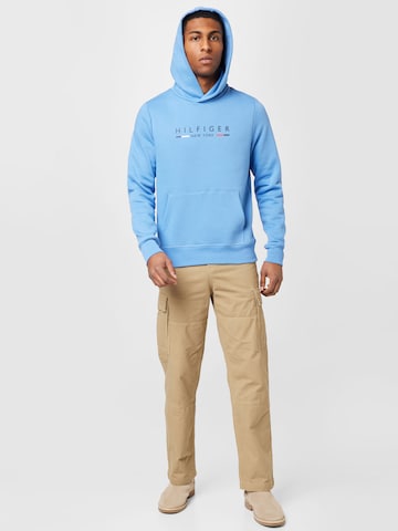 TOMMY HILFIGER Sweatshirt in Blue