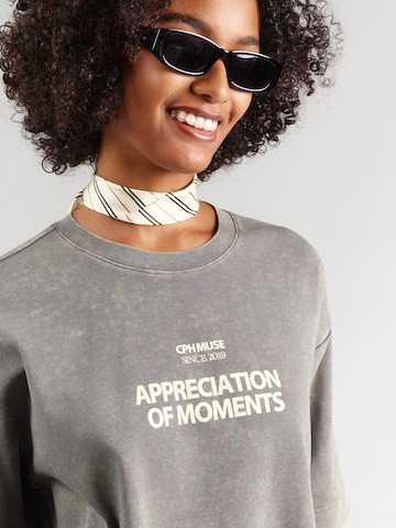 Cph Muse - Camiseta en marrón