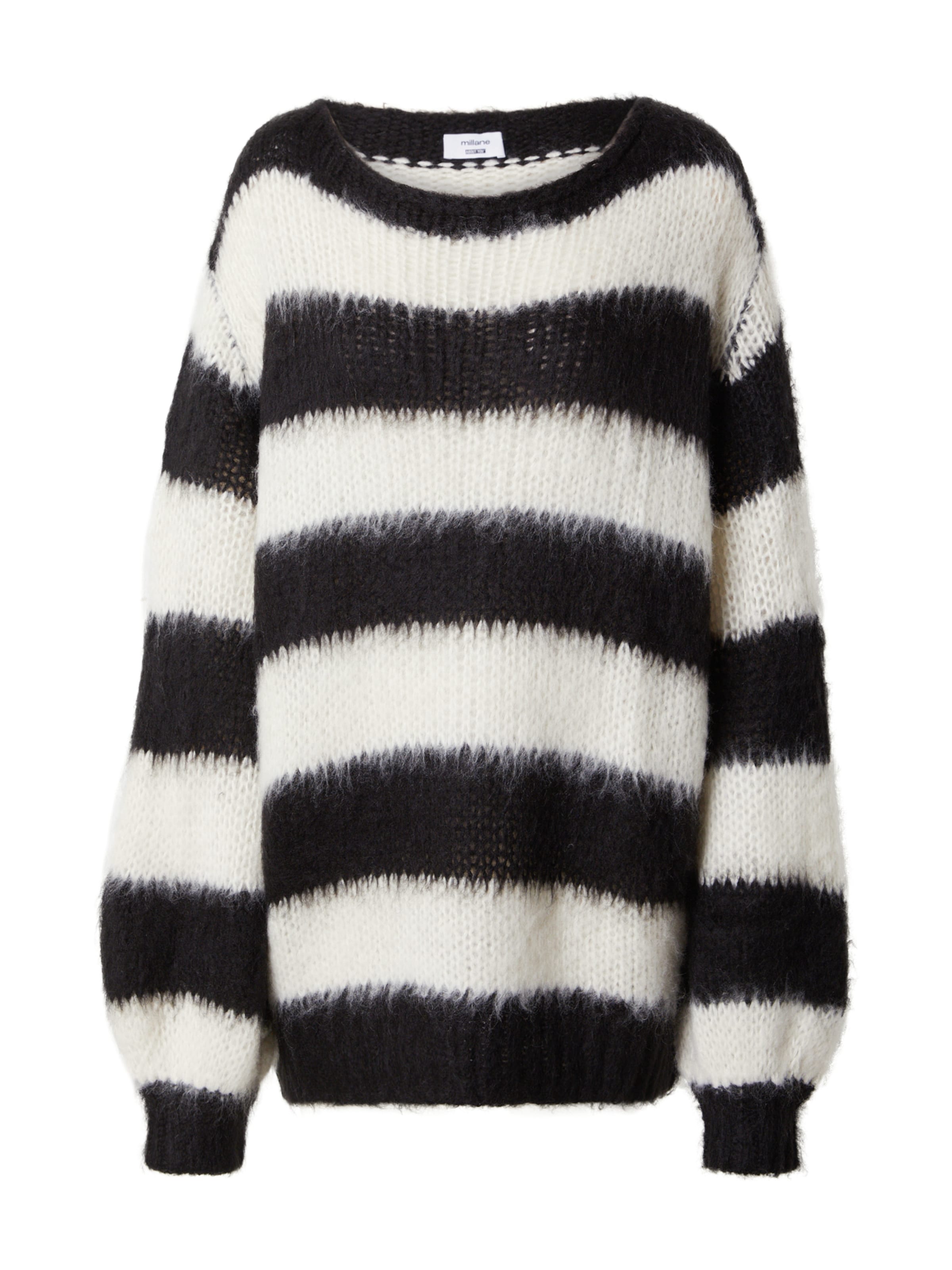 millane Oversized Sweater in White: front
