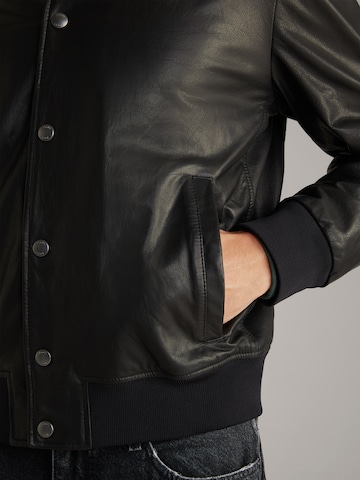 JOOP! Jeans Between-Season Jacket in Black