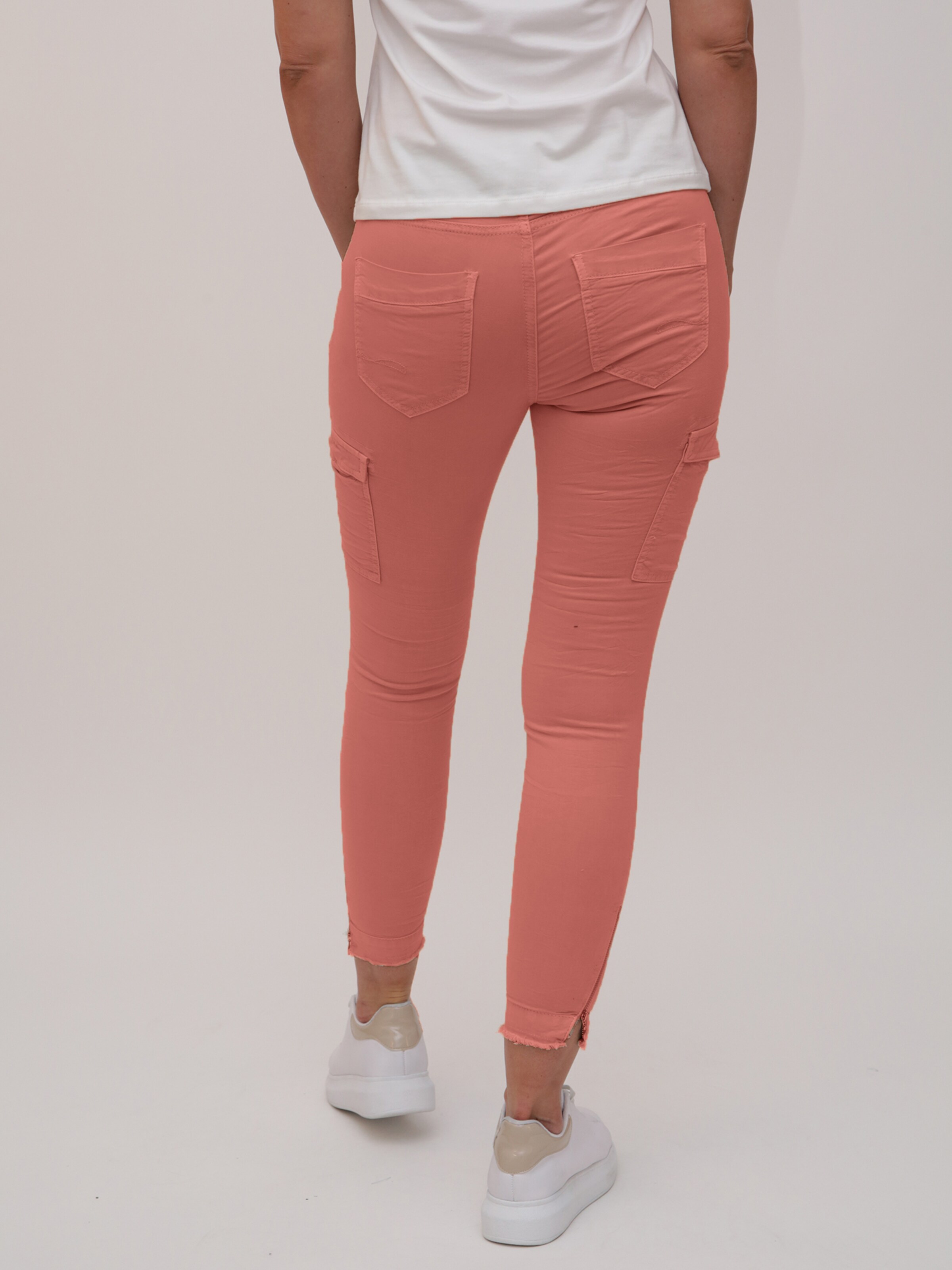 Frauen Große Größen Miracle of Denim Cargo Hose Megan in Rosa - LI04340 Frauen Große Größen Miracle of Denim Cargo Hose Megan in Rosa - LI04340