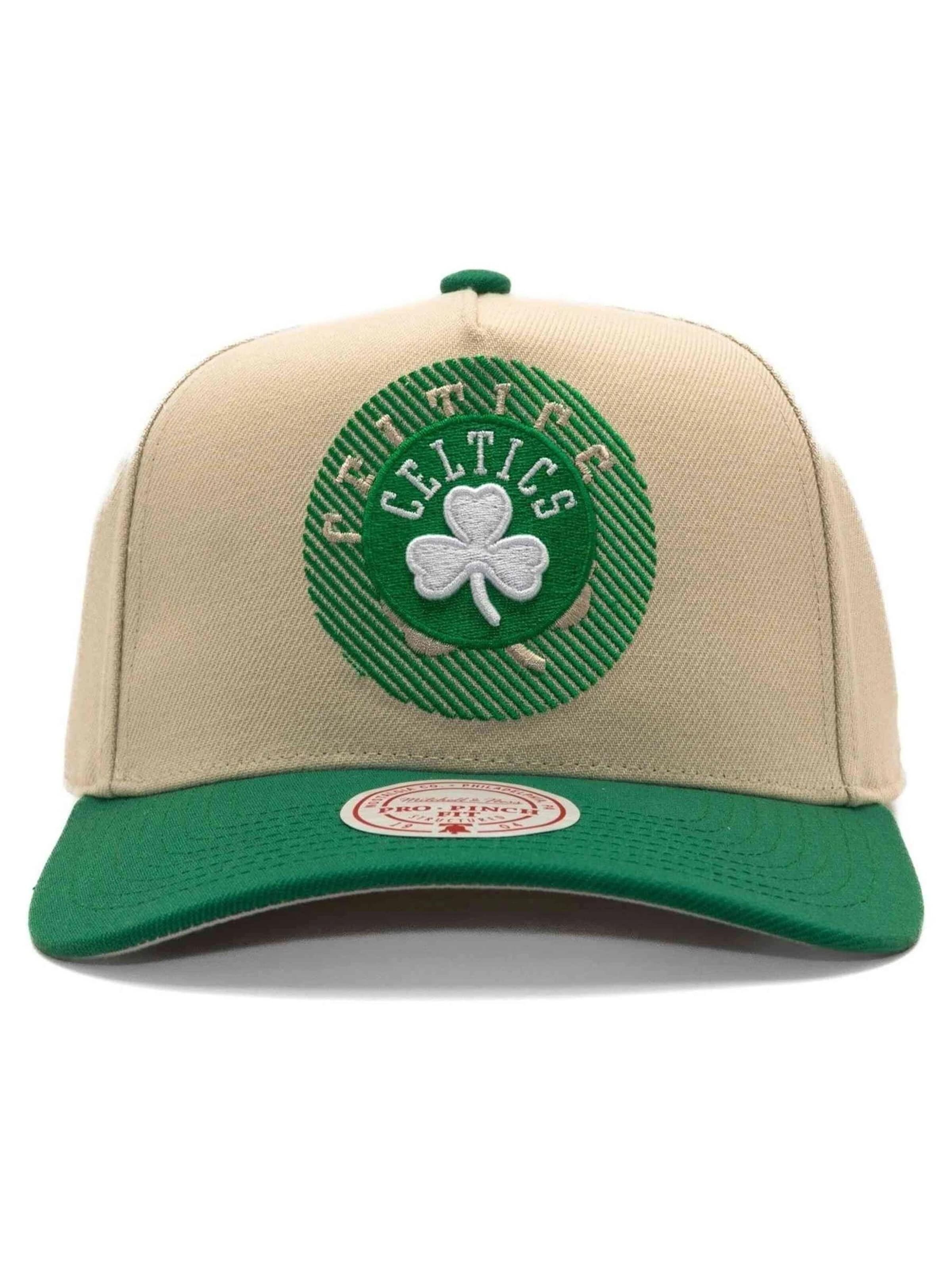 Cappello da baseball 'Gorra mitchell & ness off white celtics tilted pro snapback' di Mitchell & Ness in beige: frontale