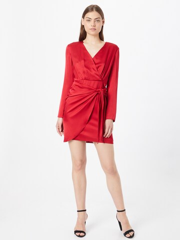 Forever New Sukienka koktajlowa 'Ava' w kolorze czerwony: przód