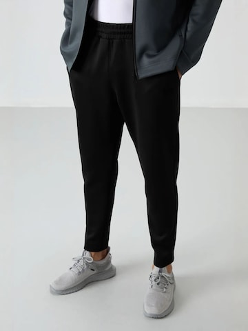 Survêtements Tommy Life en gris