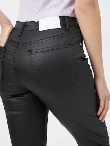 GLAMOROUS Skinny Jeans in Schwarz