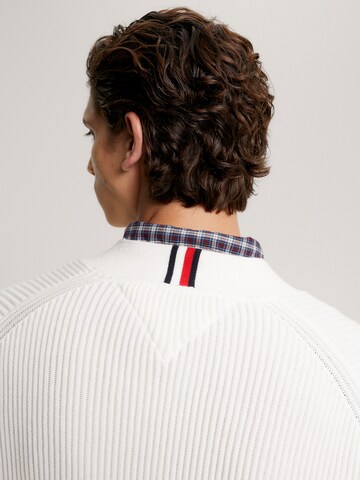 TOMMY HILFIGER Strickjacke in Weiß