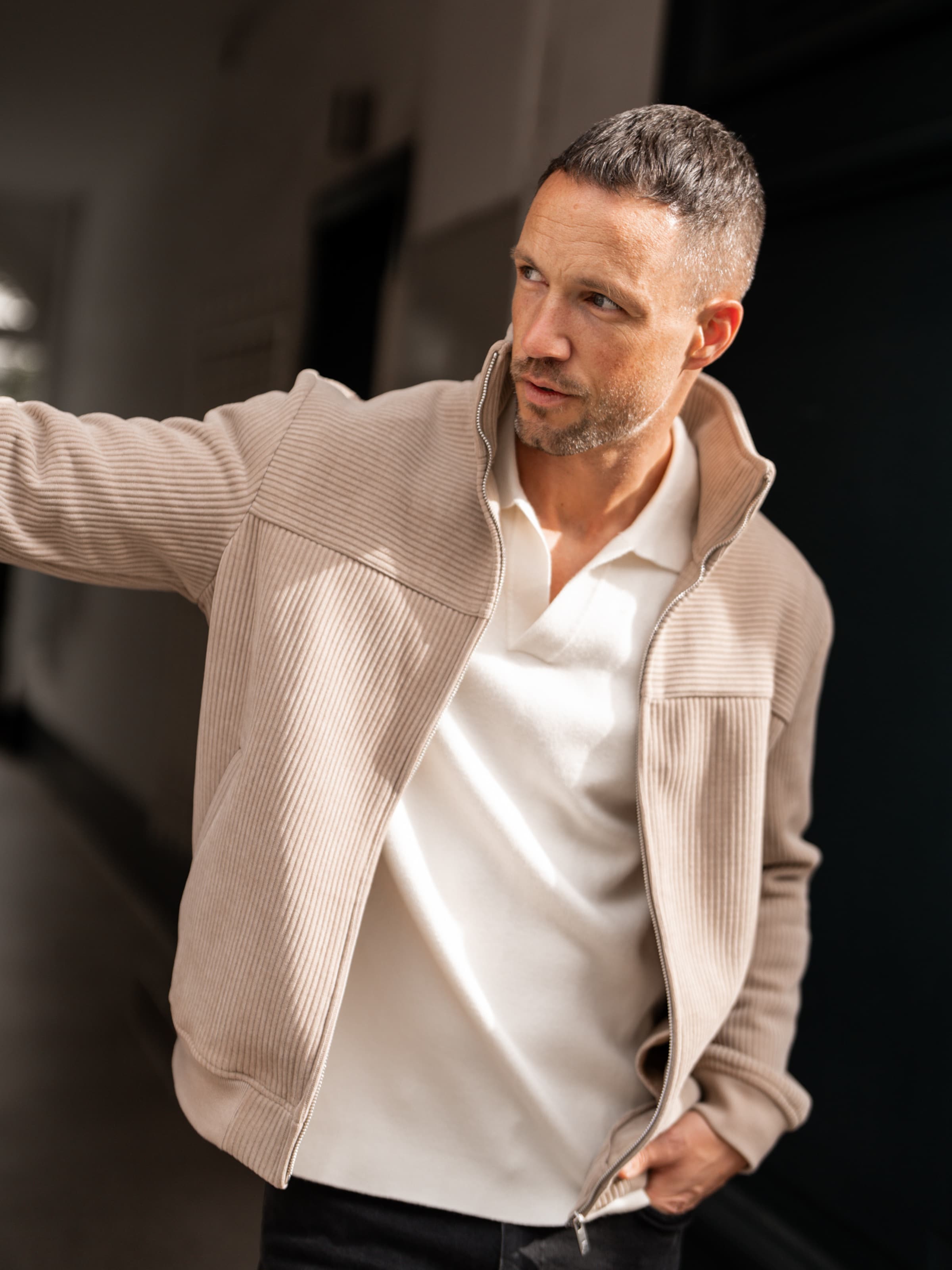 DAN FOX APPAREL Sweater 'Jaron' in Off White | ABOUT YOU