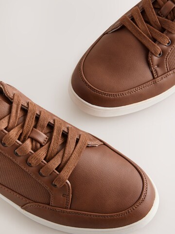 Baskets basses Next en marron