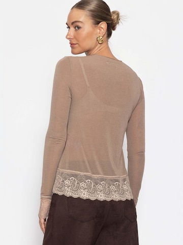 SASSYCLASSY T-shirt i beige