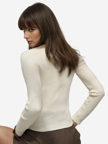 Pull-over Hiccup en blanc