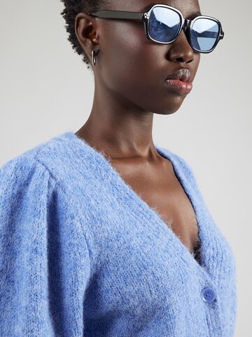 Cardigan 'ONLSTARLA' ONLY en bleu