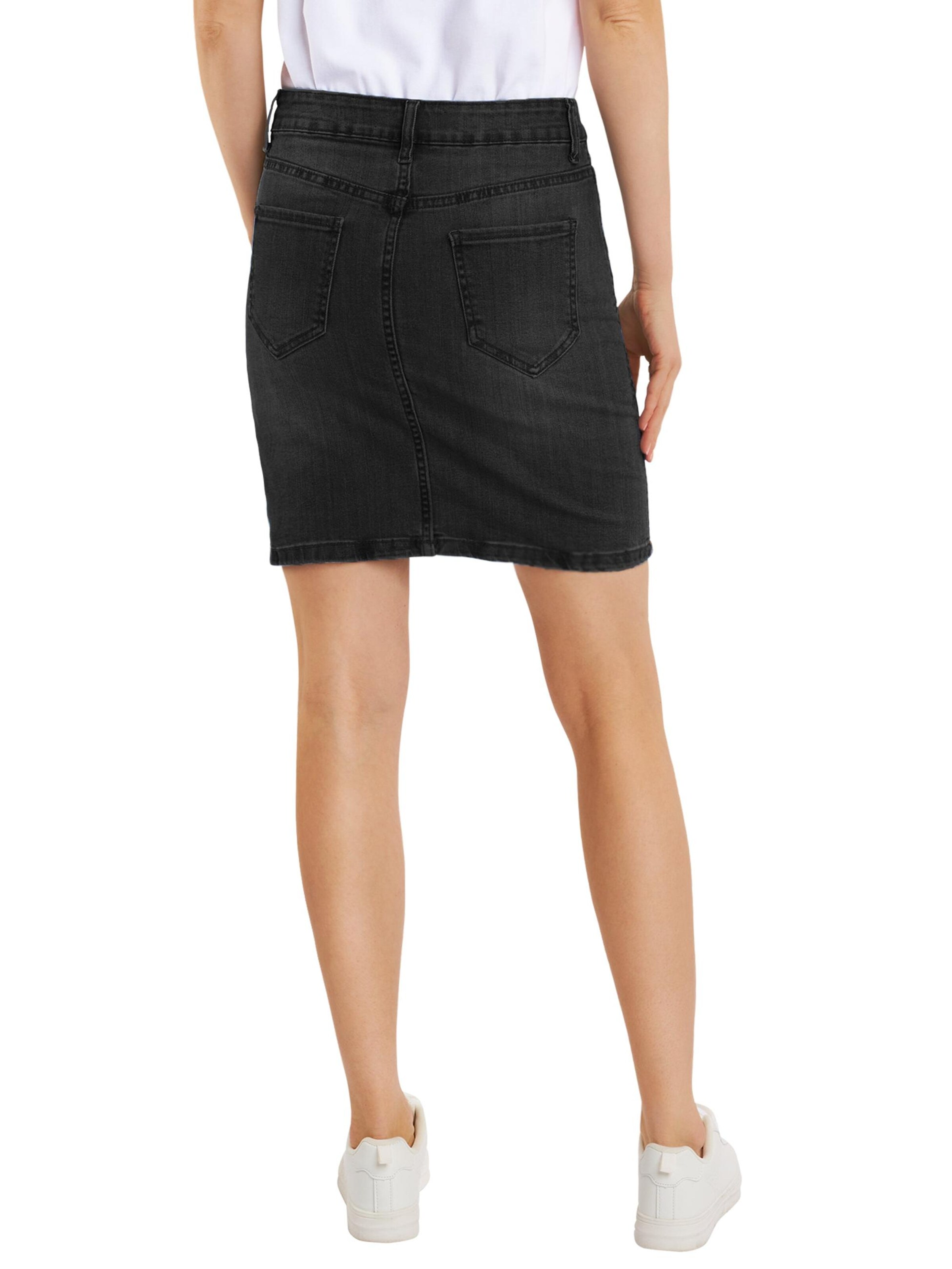 Fraternel Skirt in Black