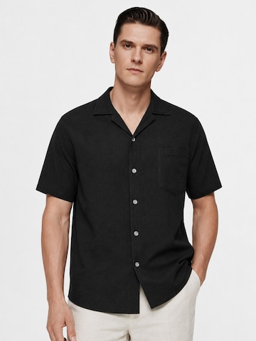 ALLTHEMEN Comfort fit Button Up Shirt 'Flut' in Black