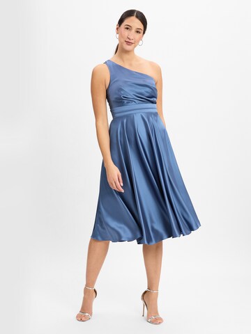 Marie Lund Cocktail dress in Blue: front