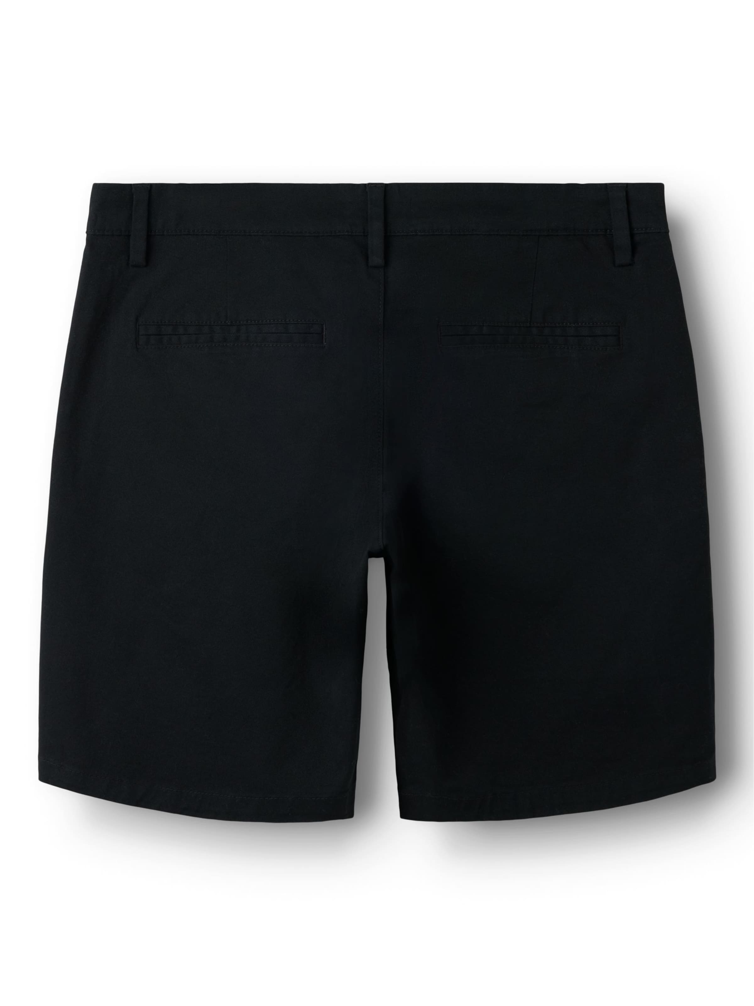 TWO SOON Regular Shorts in Schwarz