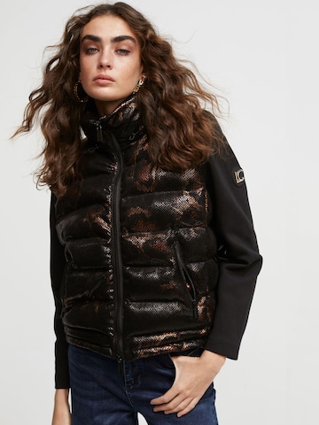Lola Casademunt Jacke in Braun