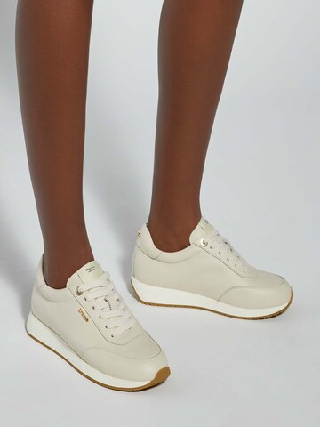 Dune LONDON Sneaker 'Ettah' in Weiß