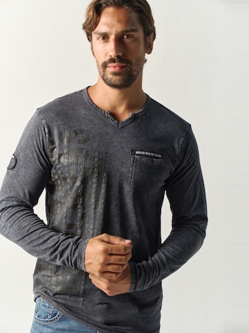 KOROSHI - Camisa em azul
