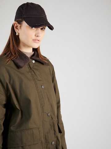 Manteau mi-saison Monki en vert