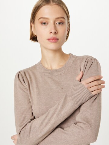 SAINT TROPEZ Sweater 'Mila' in Beige