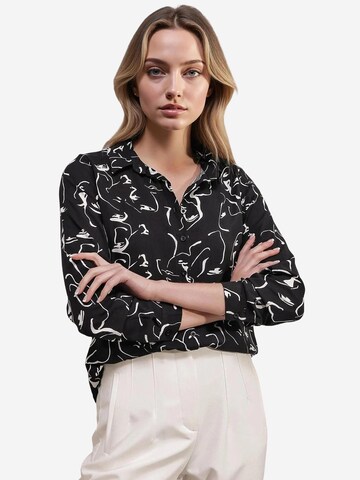 Bigdart Blouse in Black