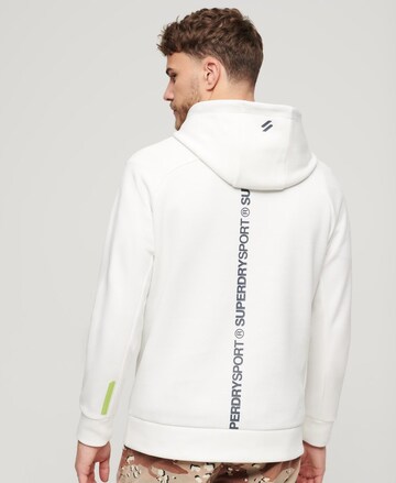 Sweat de sport Superdry en blanc