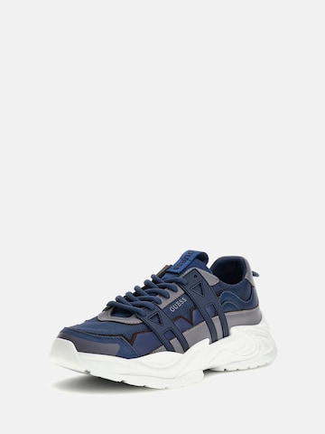 GUESS Sneaker in Blau
