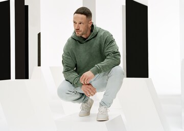 DAN FOX APPARELSweater majica 'Aaron' - zelena boja